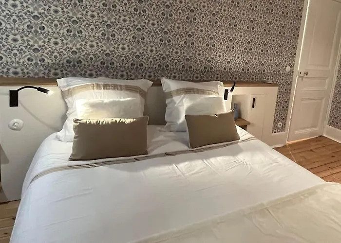 Fabuleux 2/3 Pieces Refait A Neuf